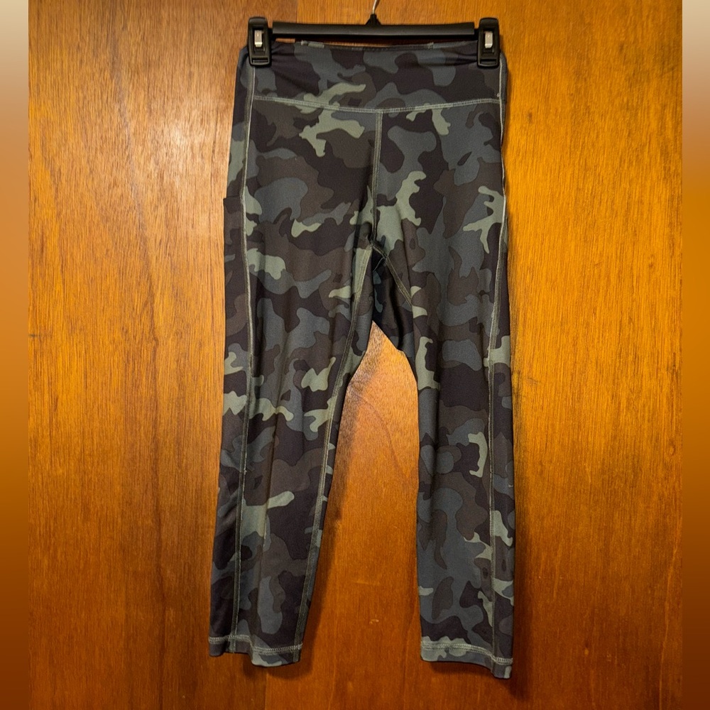 🐠 TEK GEAR leggings size S